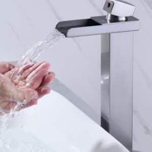 LLAVE MONOMANDO PARA BAÑO ALTO CROMO CASCADA MAA063C - Imagen 1