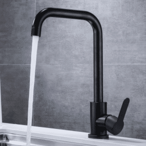 LLAVE MONOMANDO CUADRADO GIRATORIA NEGRO DE COCINA GC-029