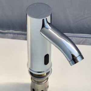 Econokit Luft Z paquete lavabo empotrable a muro llave de sensor y desagües - Imagen 4